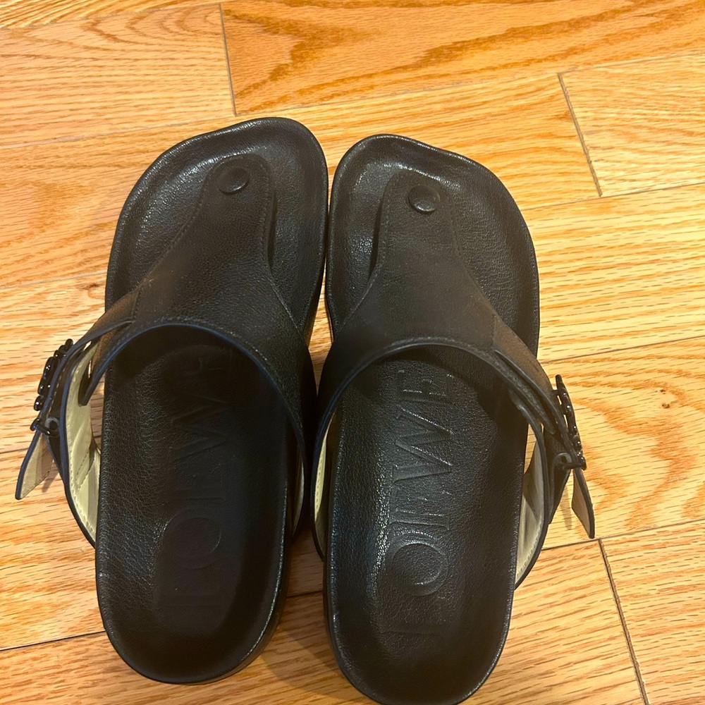 Loewe Leather Medallion Comfort Thong Sandals
